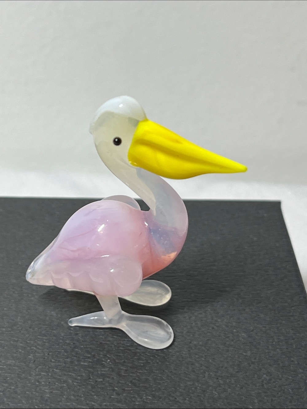Yellow-Beak Glass Pelican Figurine vintage 
Collectible